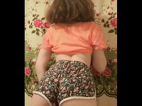 ❤️ Vogëlushja e re seksi duke zhveshur pantallonat e shkurtra në kamera ❤ Porno në sq.epoxyflooringjanesville.top ️❤